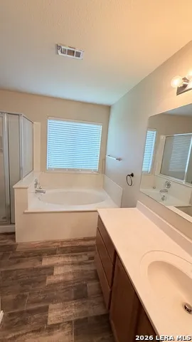 16511 Clydesdale RUN Selma, TX 78154