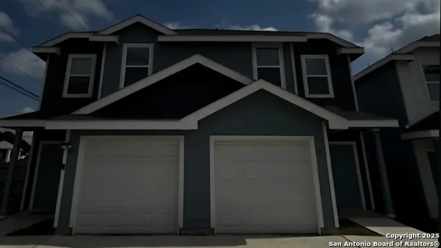 9034 Glen Shadow Unit 35 San Antonio, TX 78239
