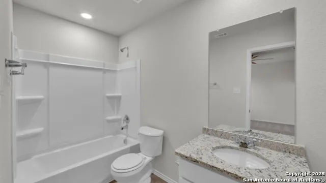 9034 Glen Shadow Unit 35 San Antonio, TX 78239