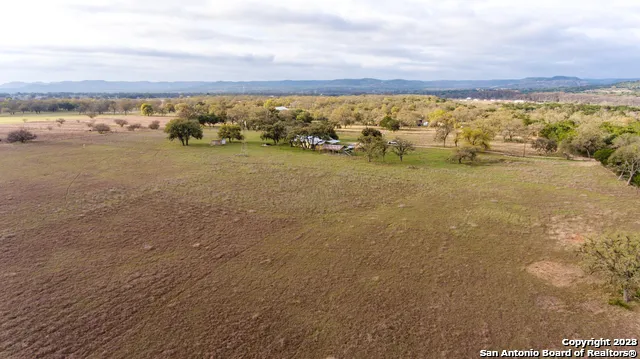373 Pine Tree Rd Medina, TX 78055