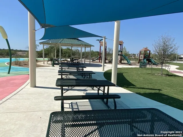 15115 HARBOR LNDG Von Ormy, TX 78073