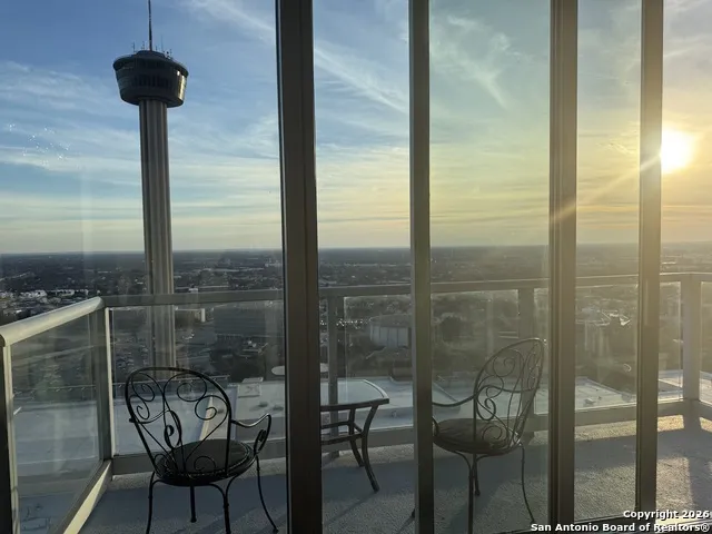 610 E Market Unit UNIT 2619 San Antonio, TX 78205