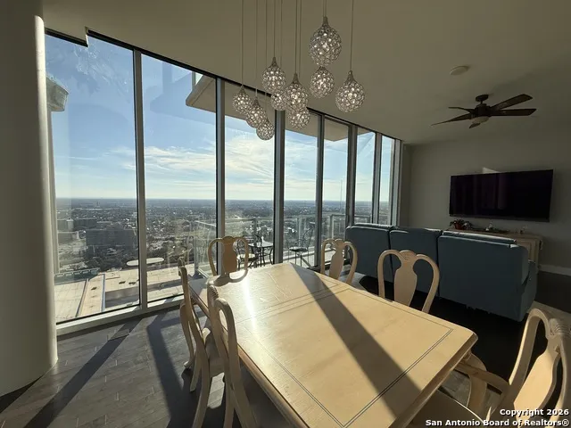 610 E Market Unit UNIT 2619 San Antonio, TX 78205