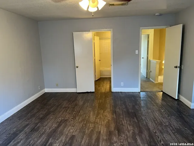 7 Latrobe Post San Antonio, TX 78240