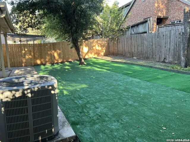 7 Latrobe Post San Antonio, TX 78240