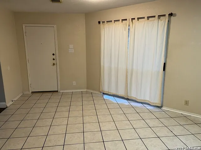 7 Latrobe Post San Antonio, TX 78240