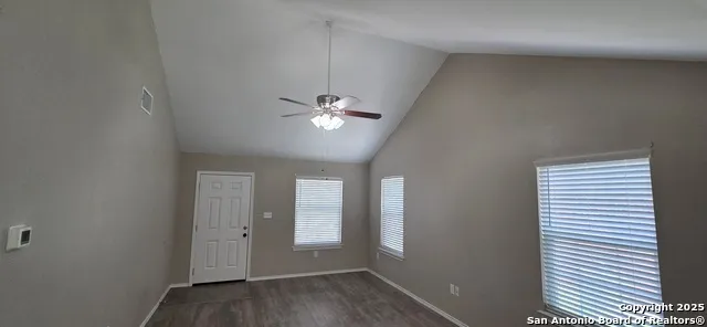 523 CLEARFIELD DR New Braunfels, TX 78130