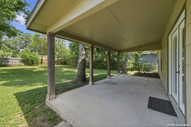 114 Karm St Castroville, TX 78009