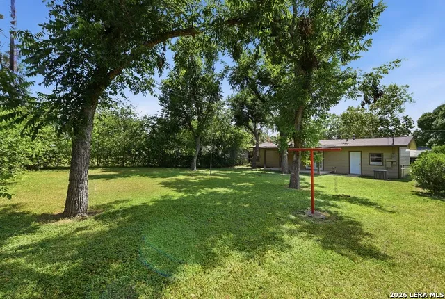 114 Karm St Castroville, TX 78009