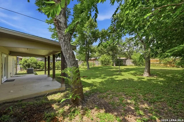 114 Karm St Castroville, TX 78009