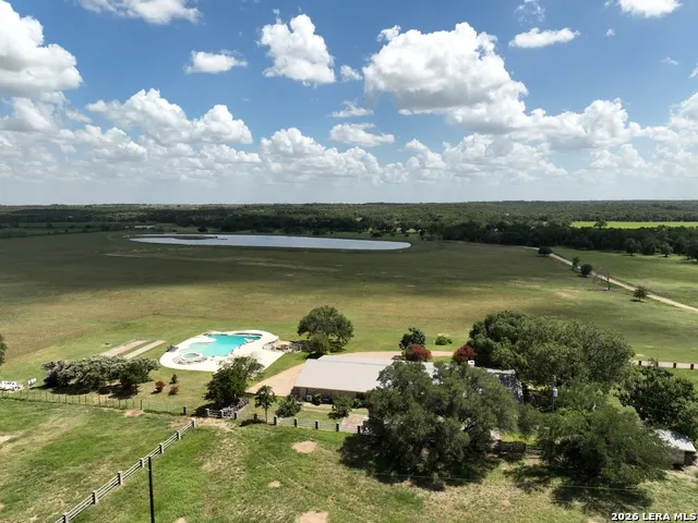 1543 CR 215 Burnet, TX 78605