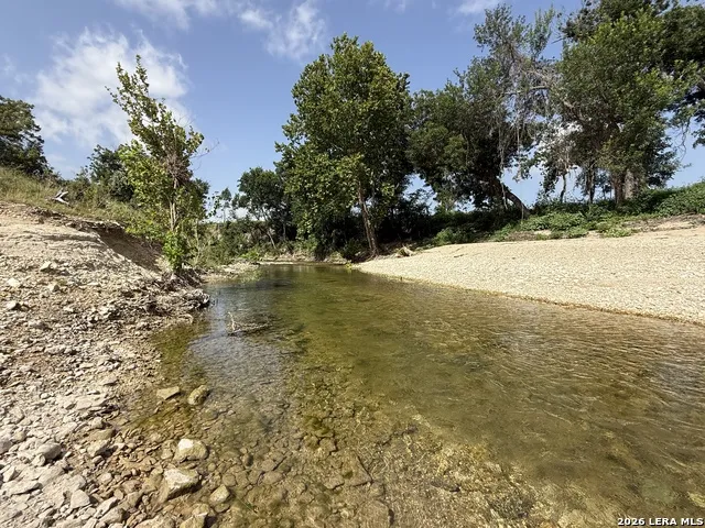 1543 CR 215 Burnet, TX 78605