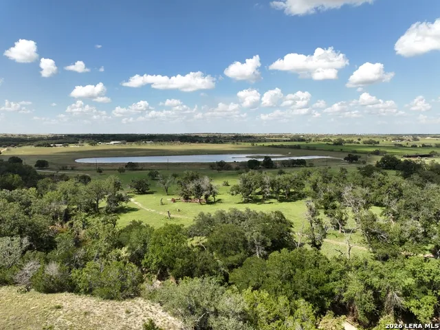 1543 CR 215 Burnet, TX 78605