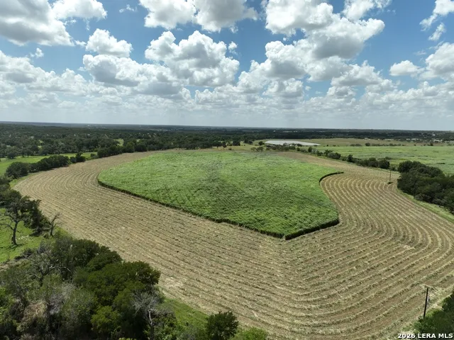 1543 CR 215 Burnet, TX 78605