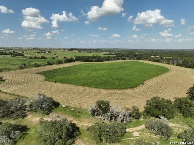 1543 CR 215 Burnet, TX 78605