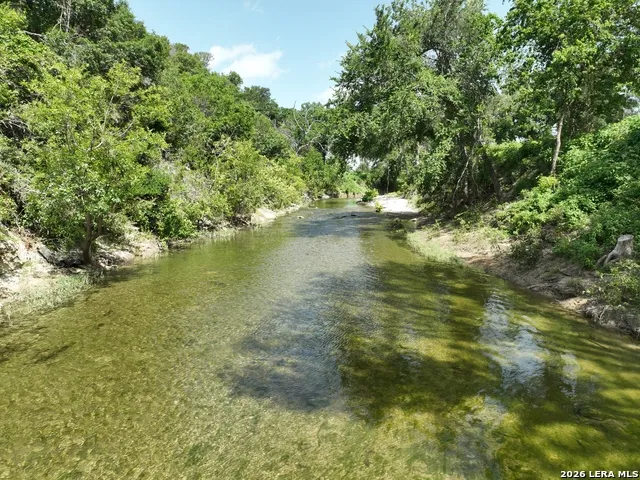 1543 CR 215 Burnet, TX 78605