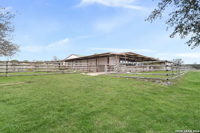 2421 Usener Rd Fredericksburg, TX 78624