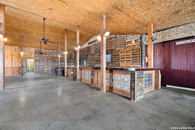 2421 Usener Rd Fredericksburg, TX 78624