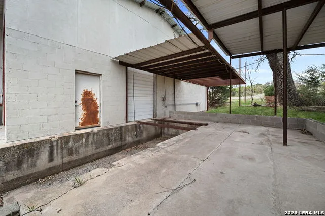 2421 Usener Rd Fredericksburg, TX 78624