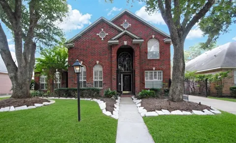 2714 Gregway Lane