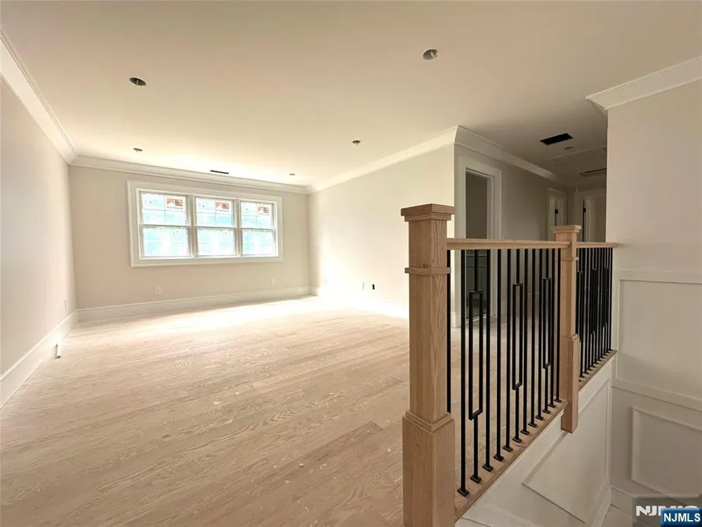 531 Track Lane River Vale, NJ 07675
