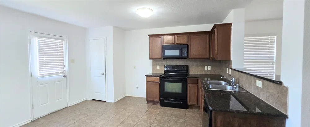 319 Elam Drive Anna, TX 75409