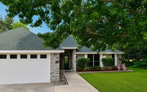 7066 Golf Drive