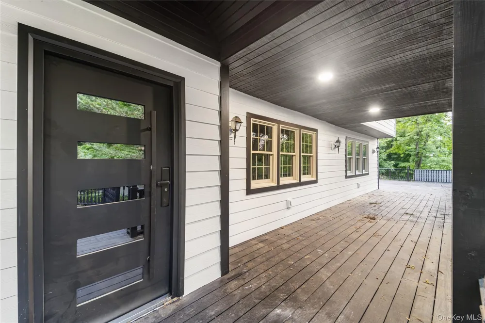 17 Ridge Way Purdys, NY 10578