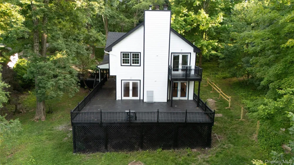 17 Ridge Way Purdys, NY 10578