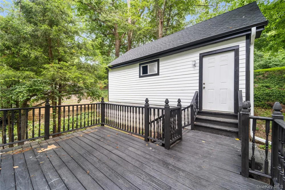 17 Ridge Way Purdys, NY 10578