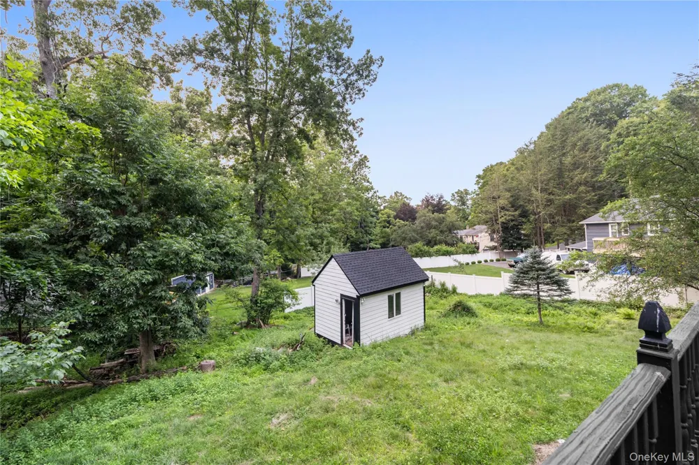17 Ridge Way Purdys, NY 10578
