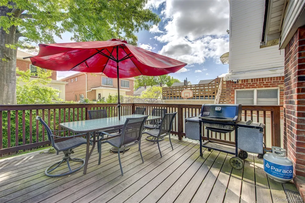 69-29 166th Street Fresh Meadows, NY 11365