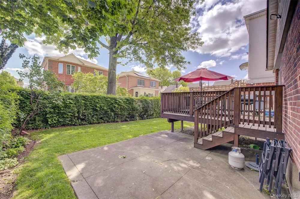 69-29 166th Street Fresh Meadows, NY 11365