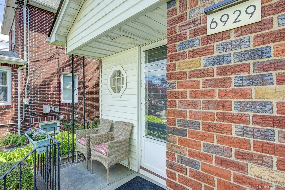 69-29 166th Street Fresh Meadows, NY 11365