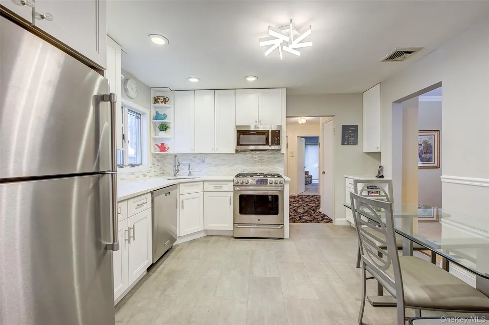 69-29 166th Street Fresh Meadows, NY 11365