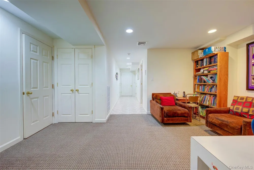 69-29 166th Street Fresh Meadows, NY 11365