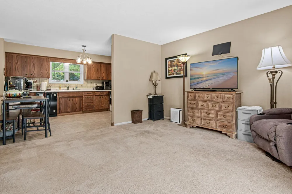 5919 Oldfield Avenue Stillwater, MN 55082