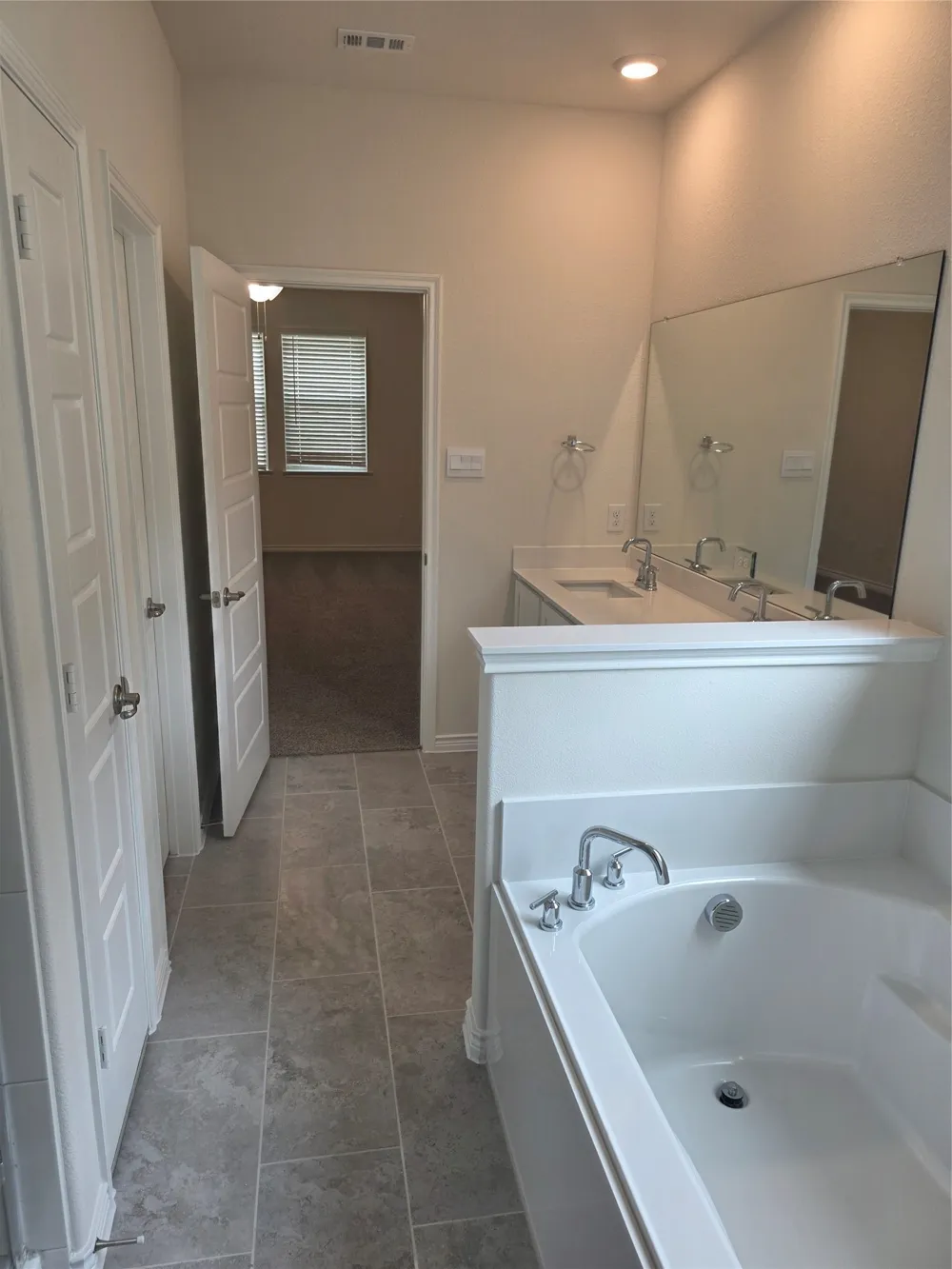 6973 COTHRUM LANE Garland, TX 75043