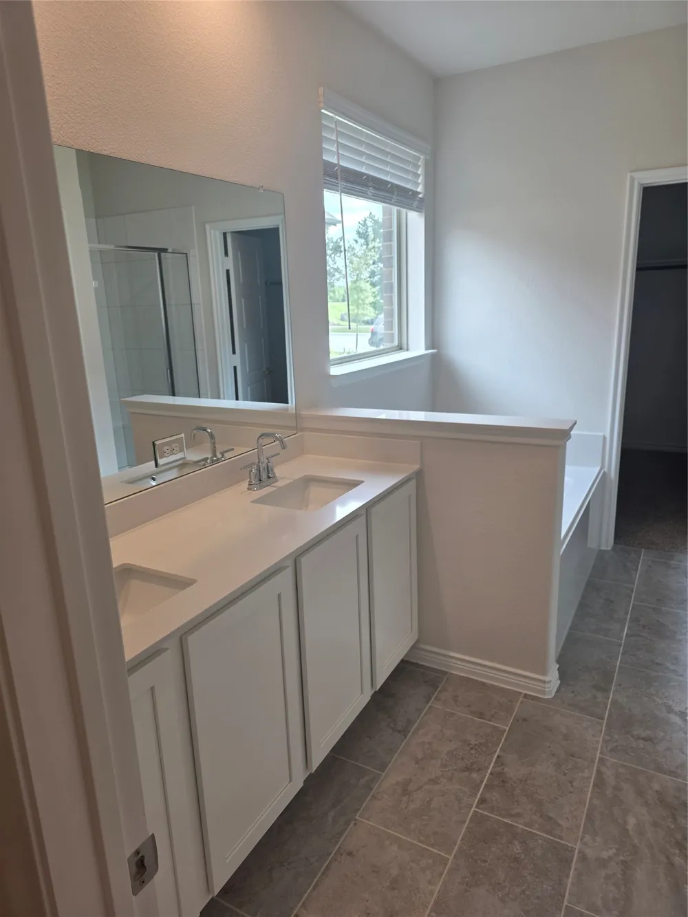 6973 COTHRUM LANE Garland, TX 75043