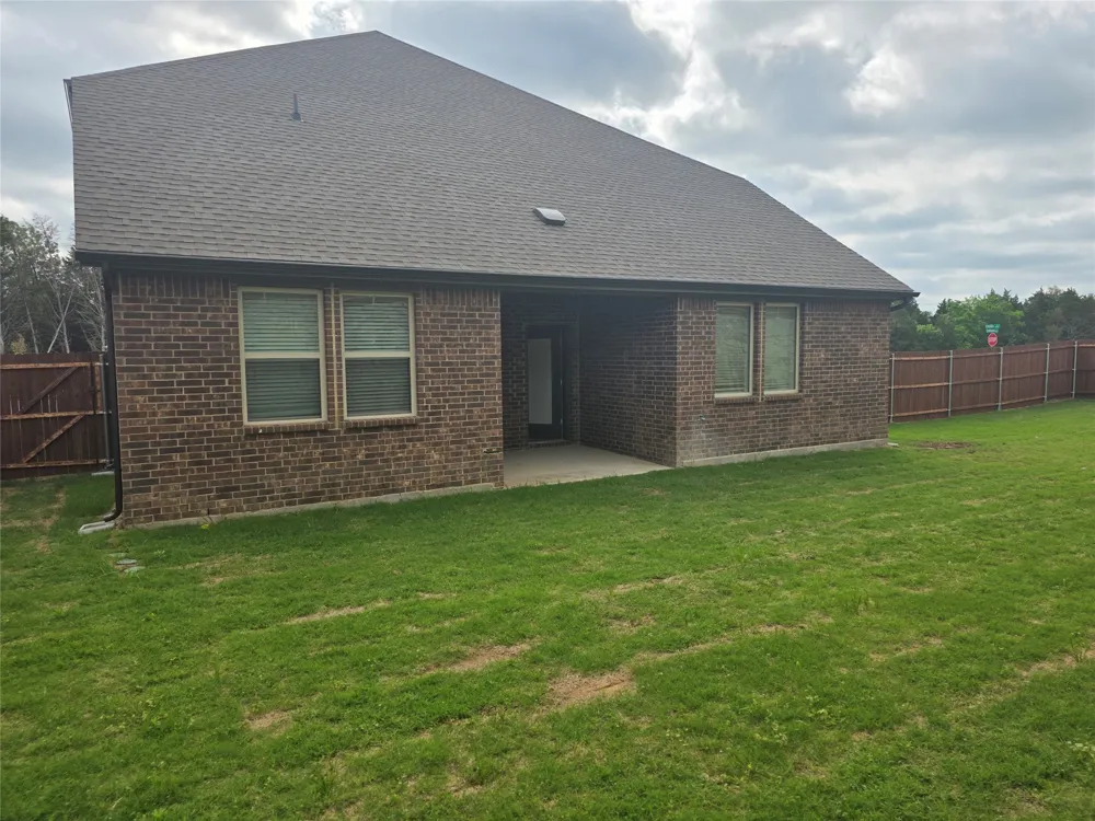 6973 COTHRUM LANE Garland, TX 75043