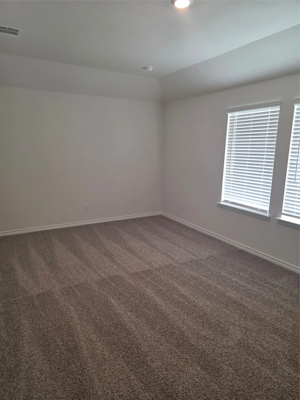 6973 COTHRUM LANE Garland, TX 75043