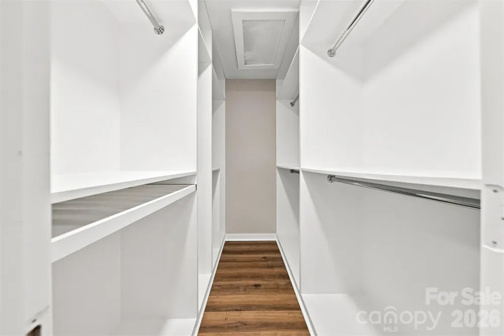 136 Cook Lane Hickory, NC 28601