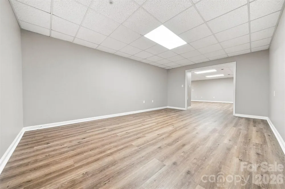 136 Cook Lane Hickory, NC 28601