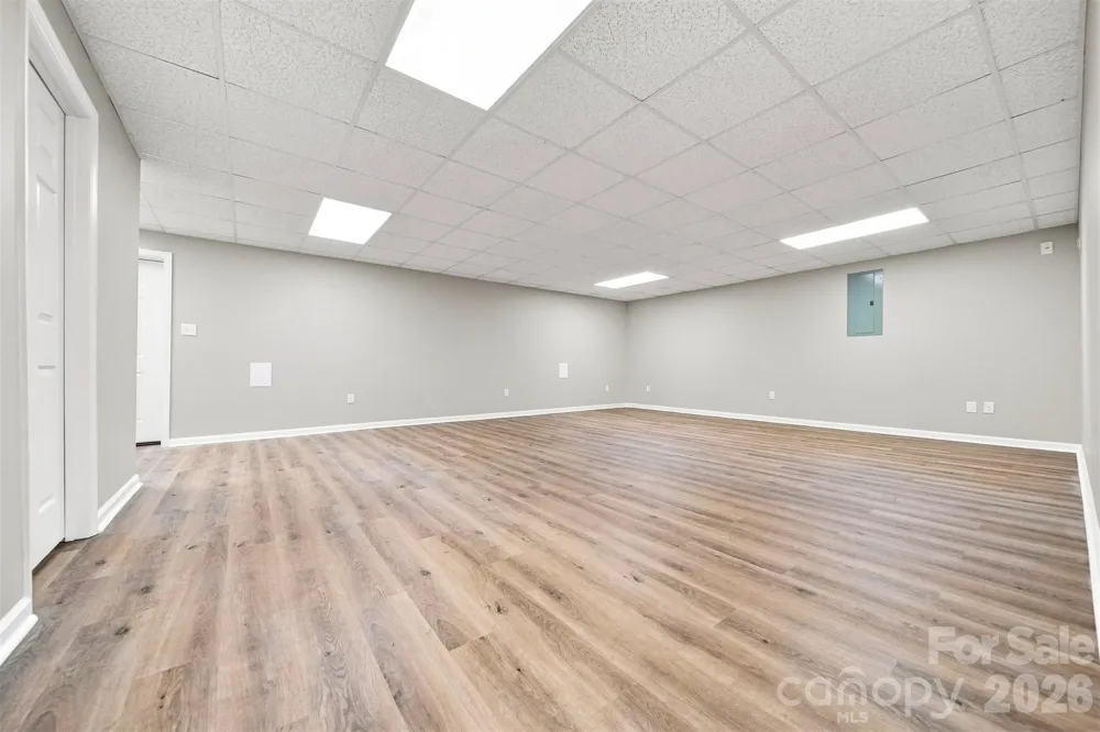 136 Cook Lane Hickory, NC 28601