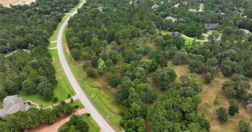 26161 Crown Ranch Boulevard Montgomery, TX 77316