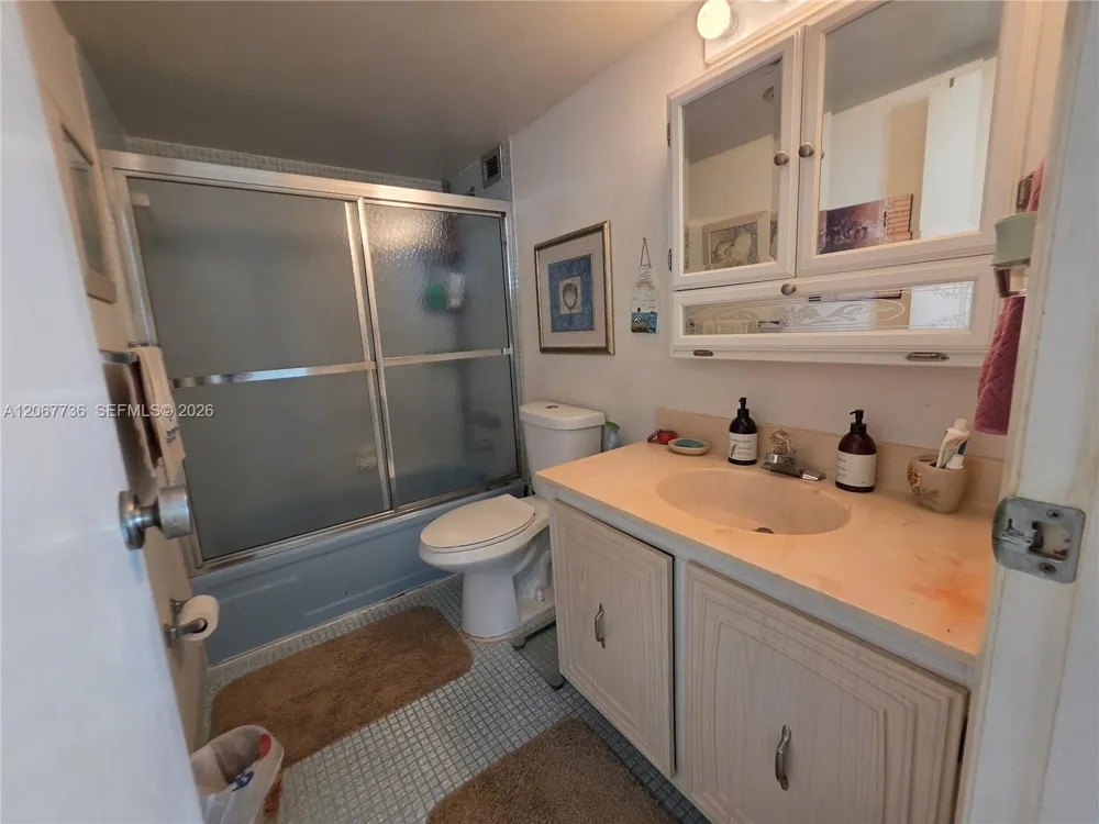3771 Environ Blvd #649 Lauderhill, FL 33319