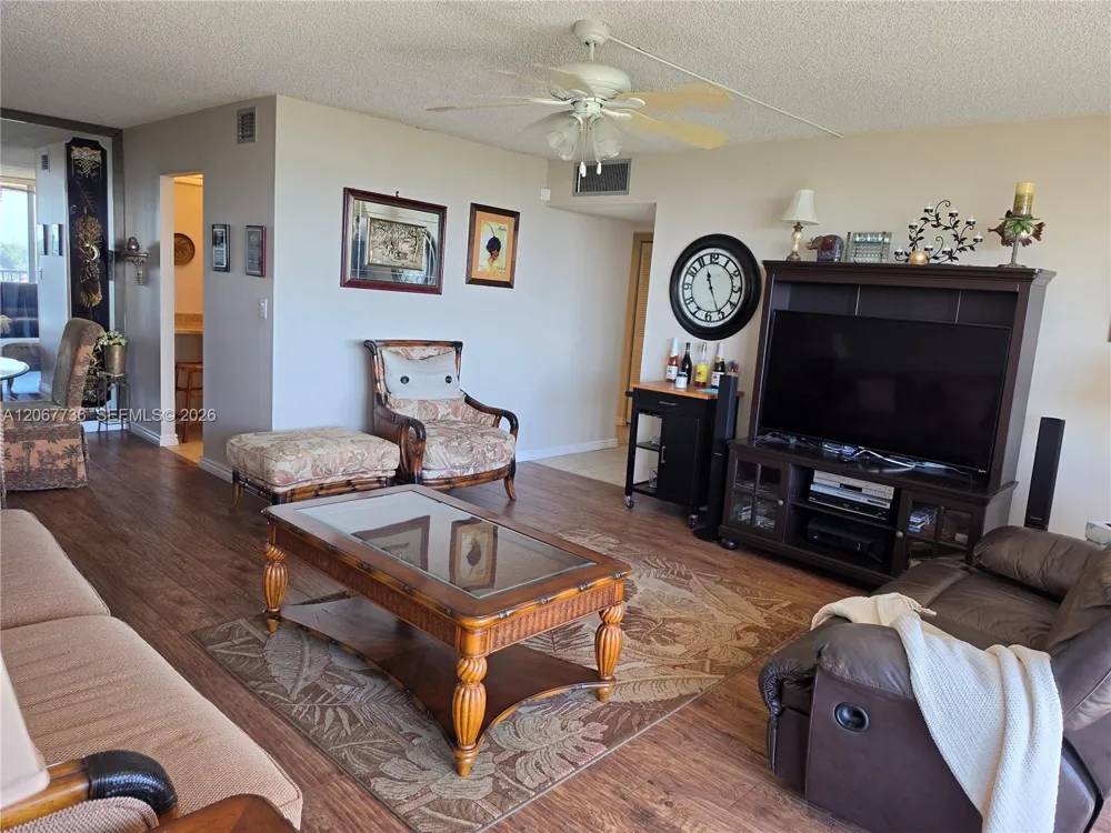 3771 Environ Blvd #649 Lauderhill, FL 33319