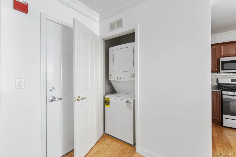 3214 Leeward Drive Haverstraw, NY 10927