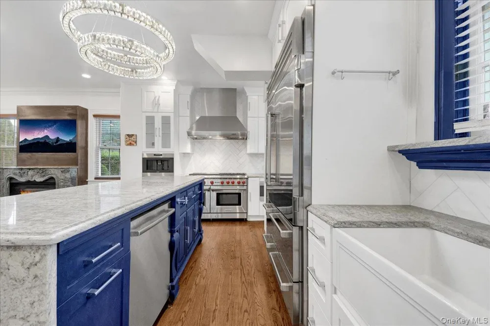 32 Deerfield Avenue Eastchester, NY 10709