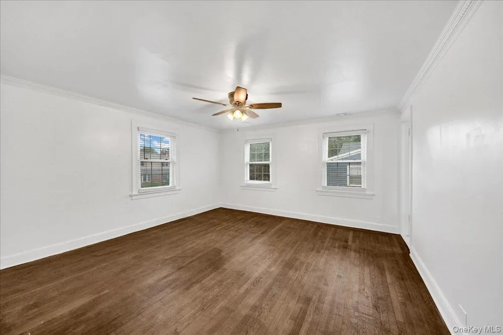 32 Deerfield Avenue Eastchester, NY 10709